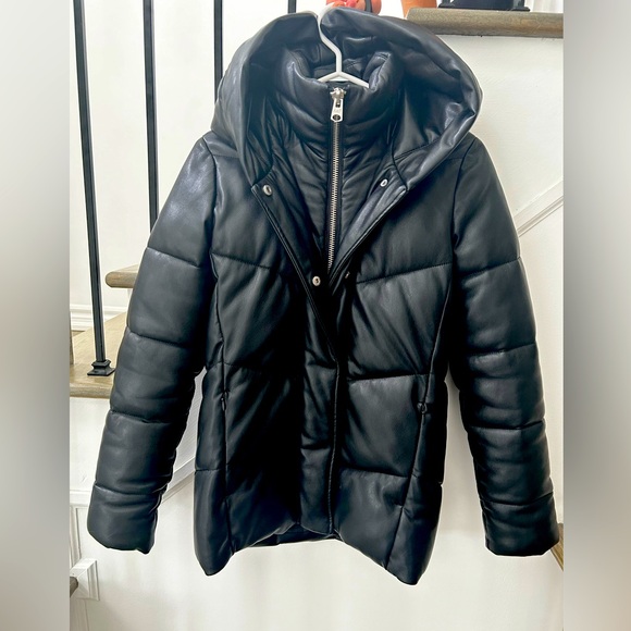 Woman’s Abercrombie & Fitch leather bomber jacket - Picture 1 of 3